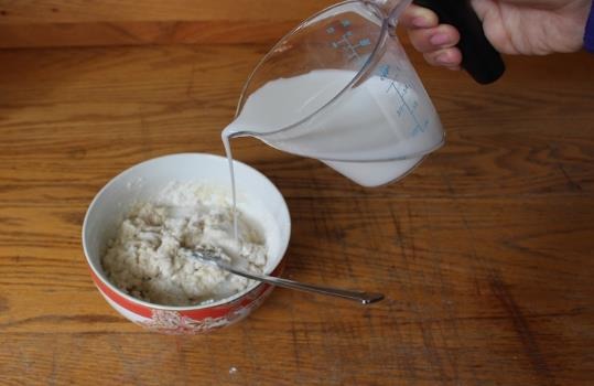 电饭锅做蛋糕的方法和步骤，要多长时间？