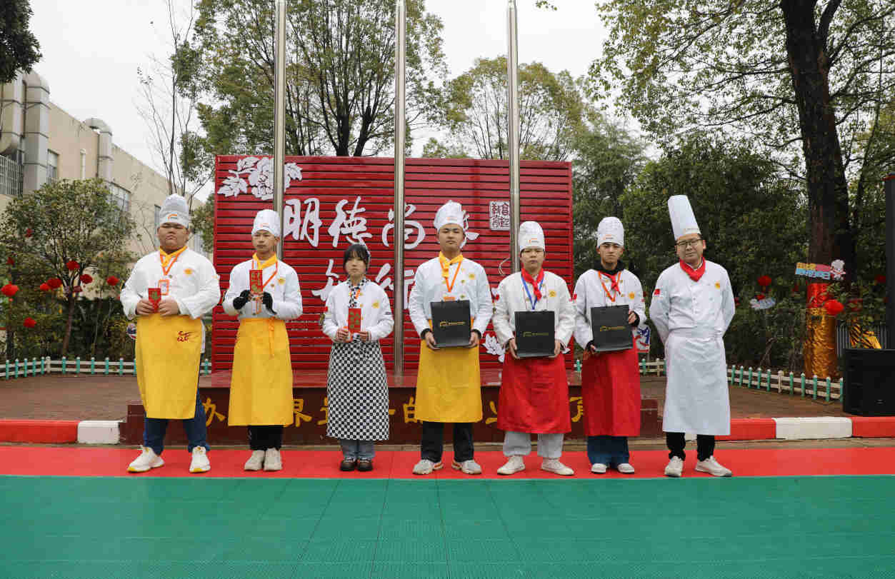 “烹”然心动年夜饭投票活动获奖名单公布！