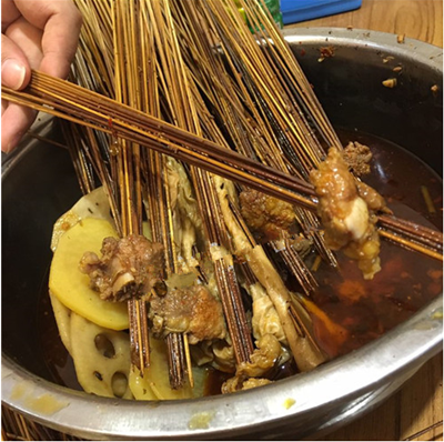 成都串串2角一串？一串多签吃完吓傻食客