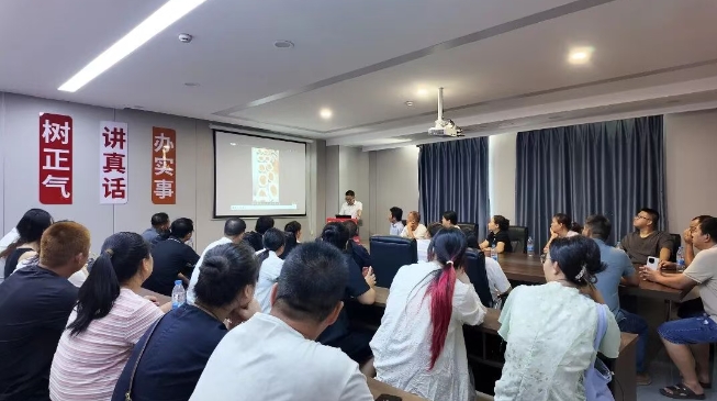 家校同心鉴成长,赴一场技能之约|赣州新东方厨王全科2502班家长鉴证会温情落幕